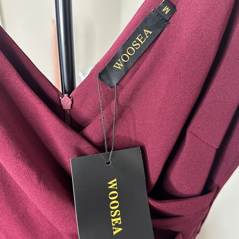 Chic Backless Burgundy Dress MEDIUM - Picture 7 of 7